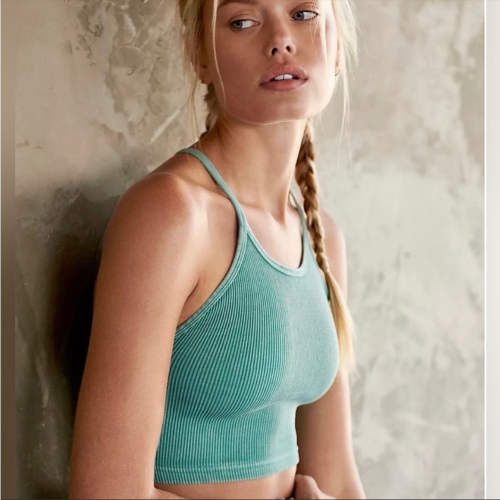NEW Free People Happiness Runs Crop Tank Deep Balsam Green M/L $30 - Picture 2 of 6